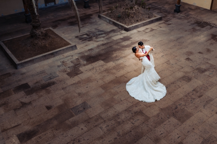 Fotógrafo de bodas y postboda lgtbi en Fuerteventura en Casa de Los Coroneles y El Cotillo